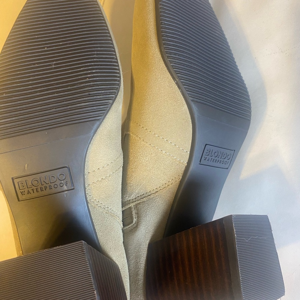 $179 NEW BLONDO Sadie Waterproof Bootie Taupe Suede Size 10 BLOCK HEEL SQAURE - Picture 12 of 14
